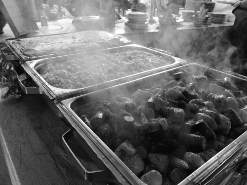 How a Spit Braai Catering Service Works From Setup to Serving